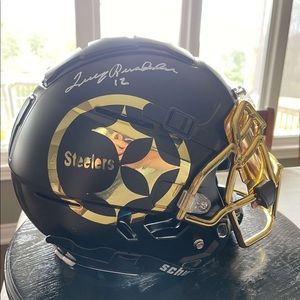 Meet your Posher, Chase